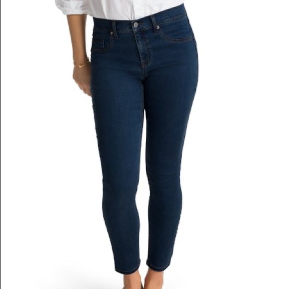 New Spanx Slim-X Midnight Rinse Ankle Jeans 32